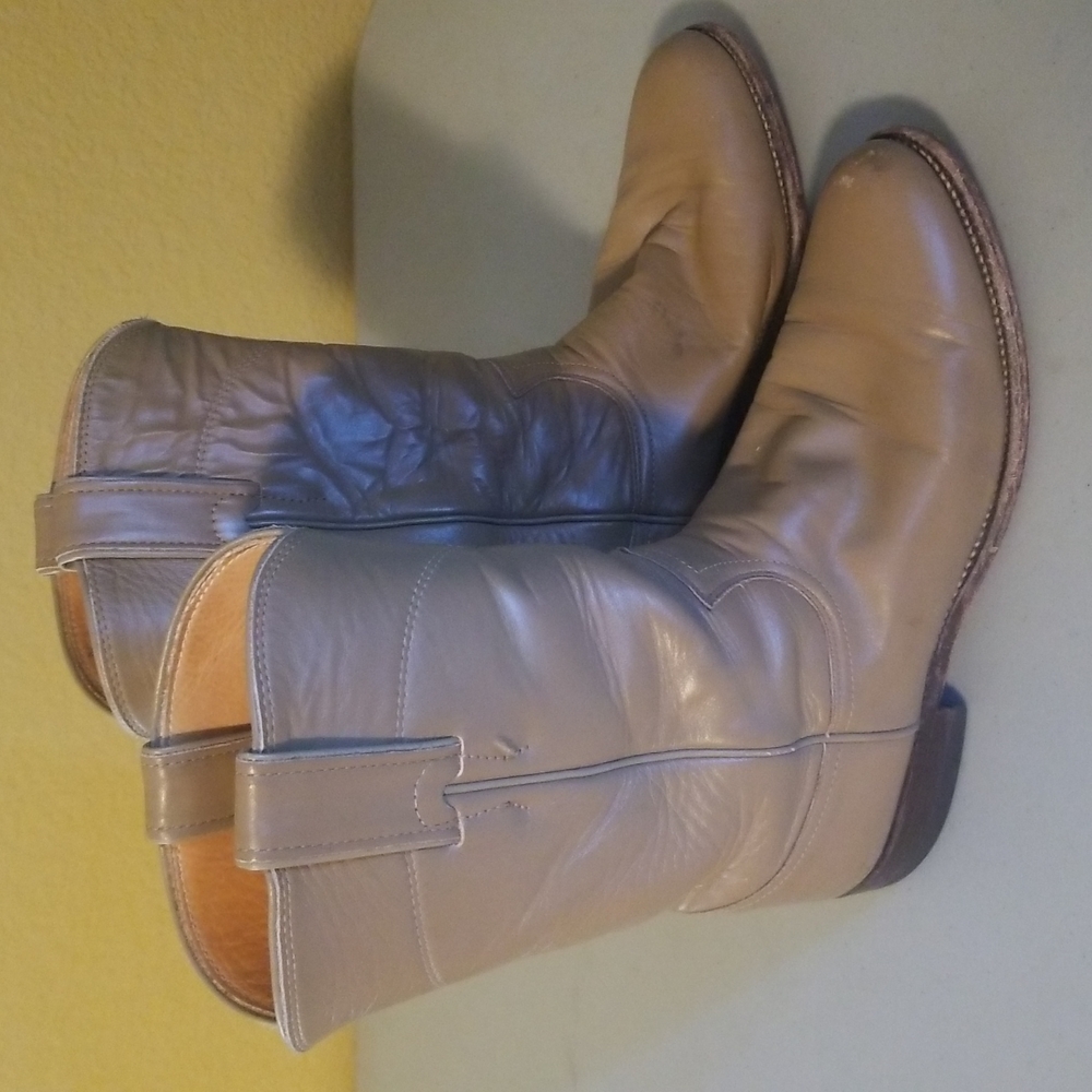 Justin boots - Beige/Tan Cowgirl Cowboy boots